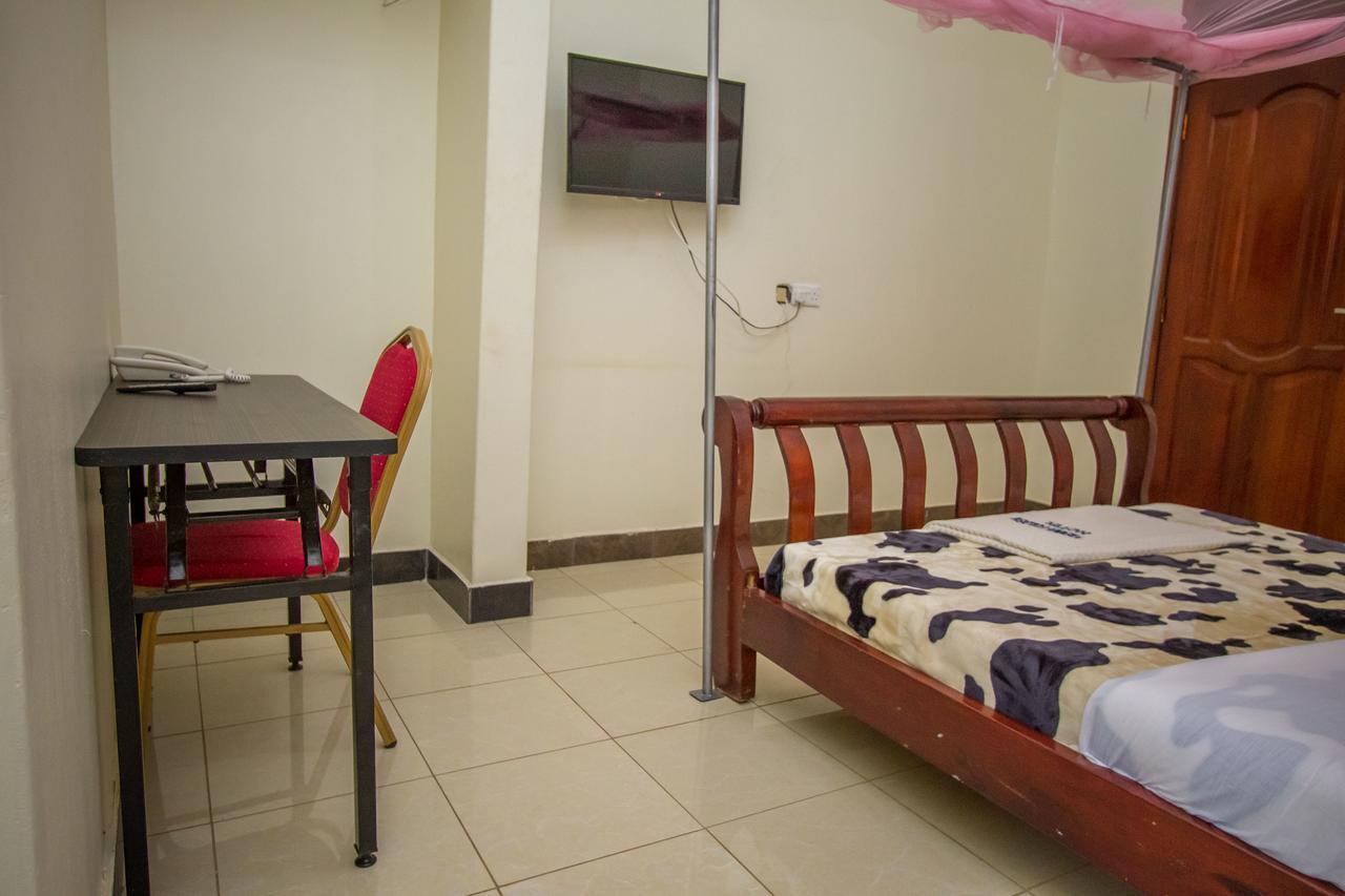 Vienna Golden Hotel Masaka Exterior photo