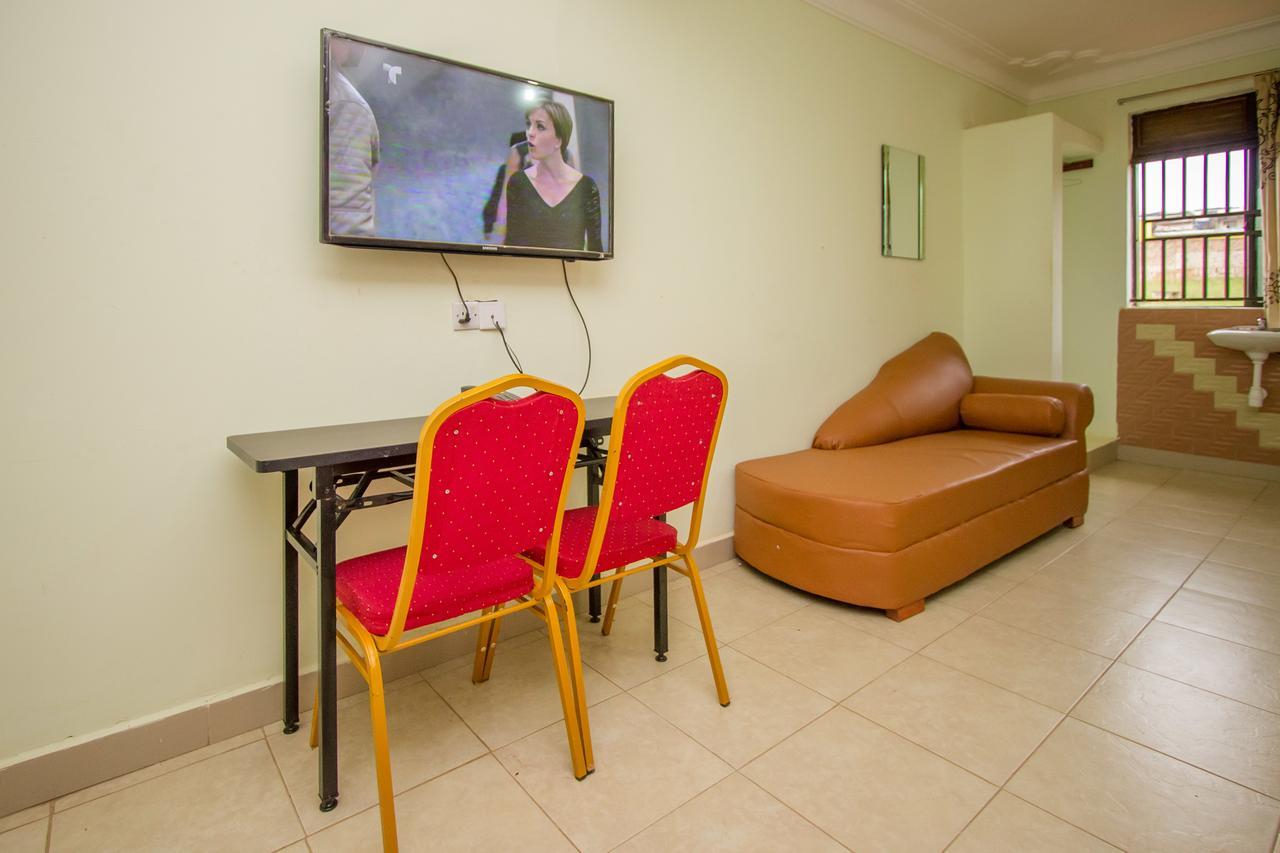 Vienna Golden Hotel Masaka Exterior photo