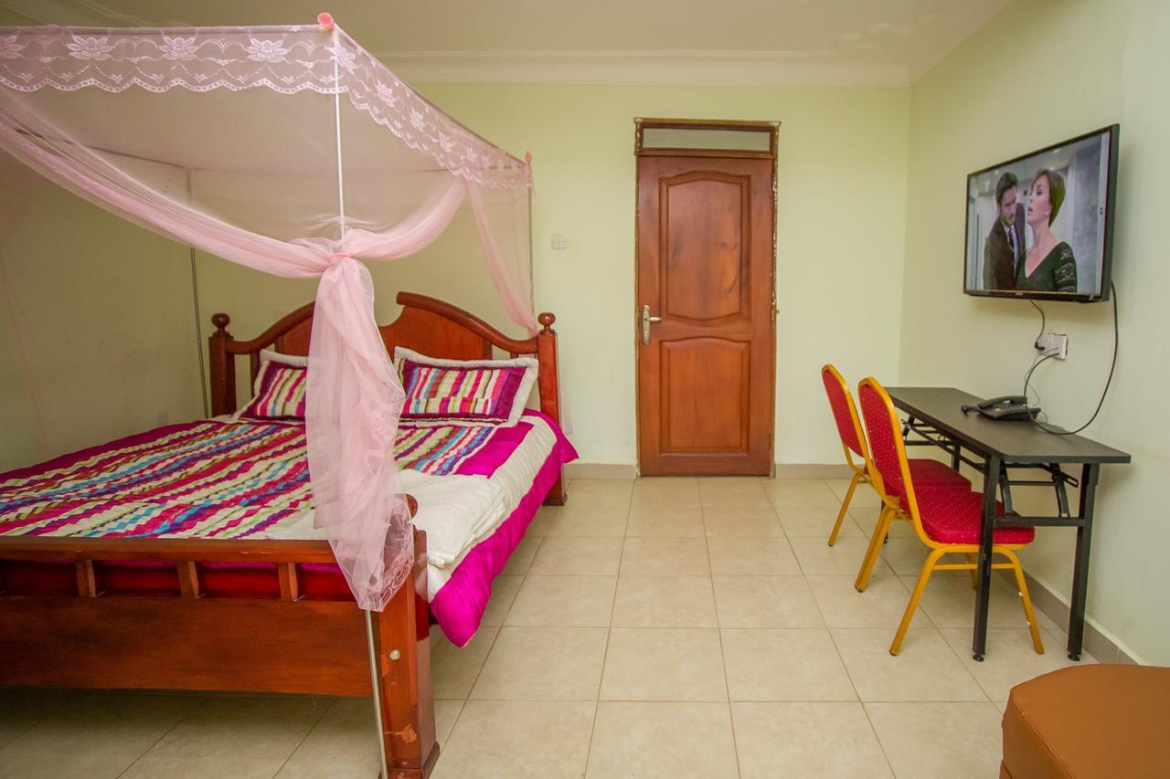 Vienna Golden Hotel Masaka Exterior photo