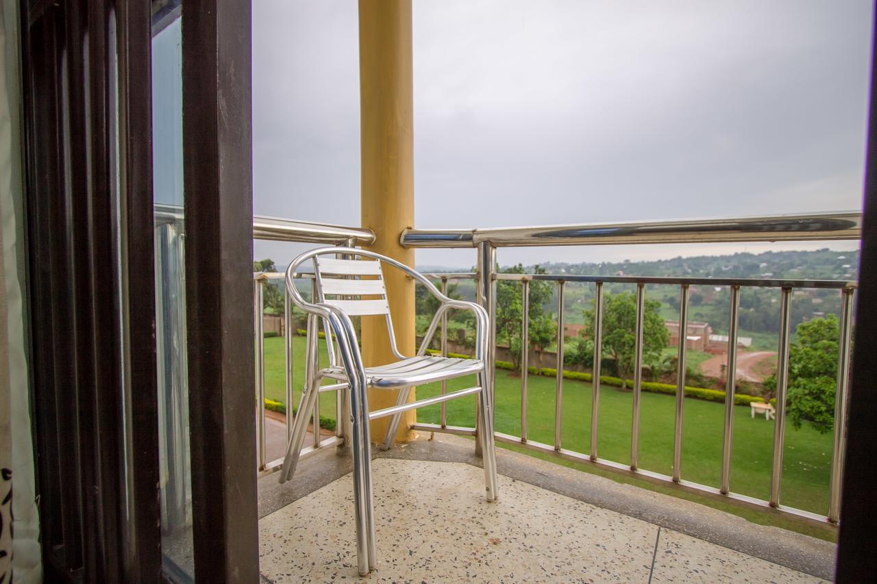 Vienna Golden Hotel Masaka Exterior photo
